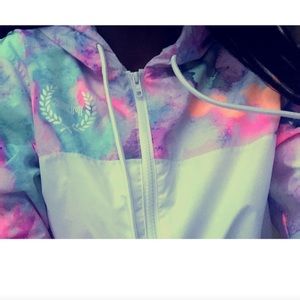 PINK windbreaker 💗